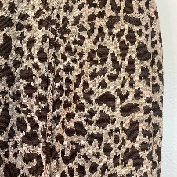Fenn Wright Manson cheetah print skirt with belt size 4 - Picture 3 of 8